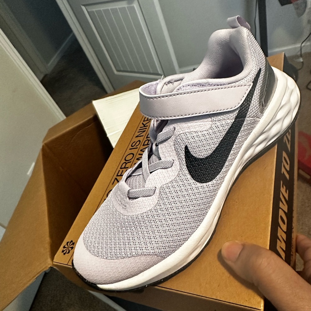 Kids Nike sneaker
